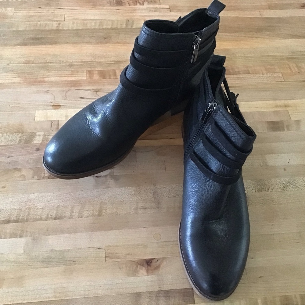 Franco Sarto Kadrien Black Leather Bootie 9.5